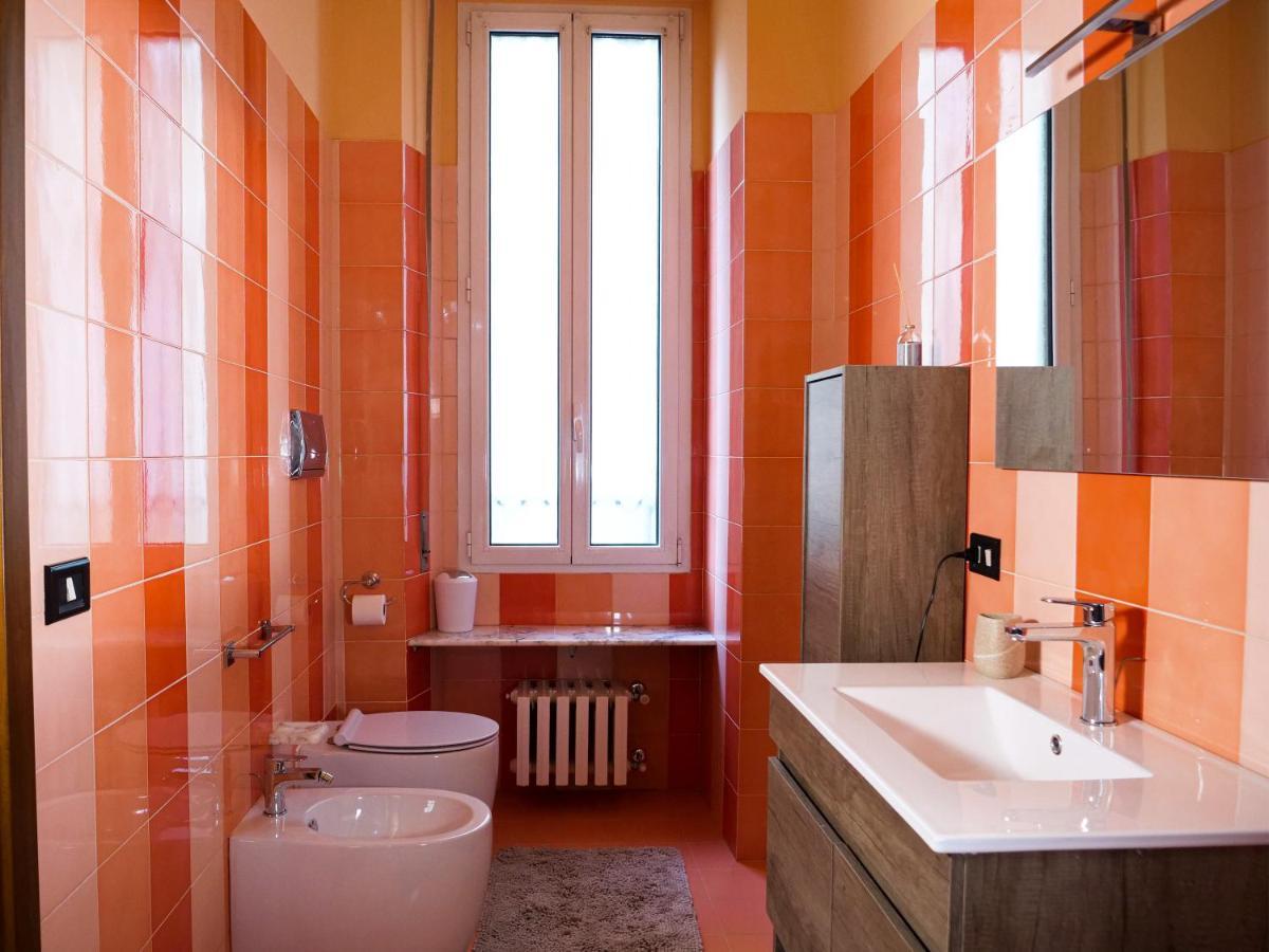 Wonderful Downtown Apartment-Hd Netflix, King-Size Bed, Two Minutes' Walk From Metro Mailand Exterior foto