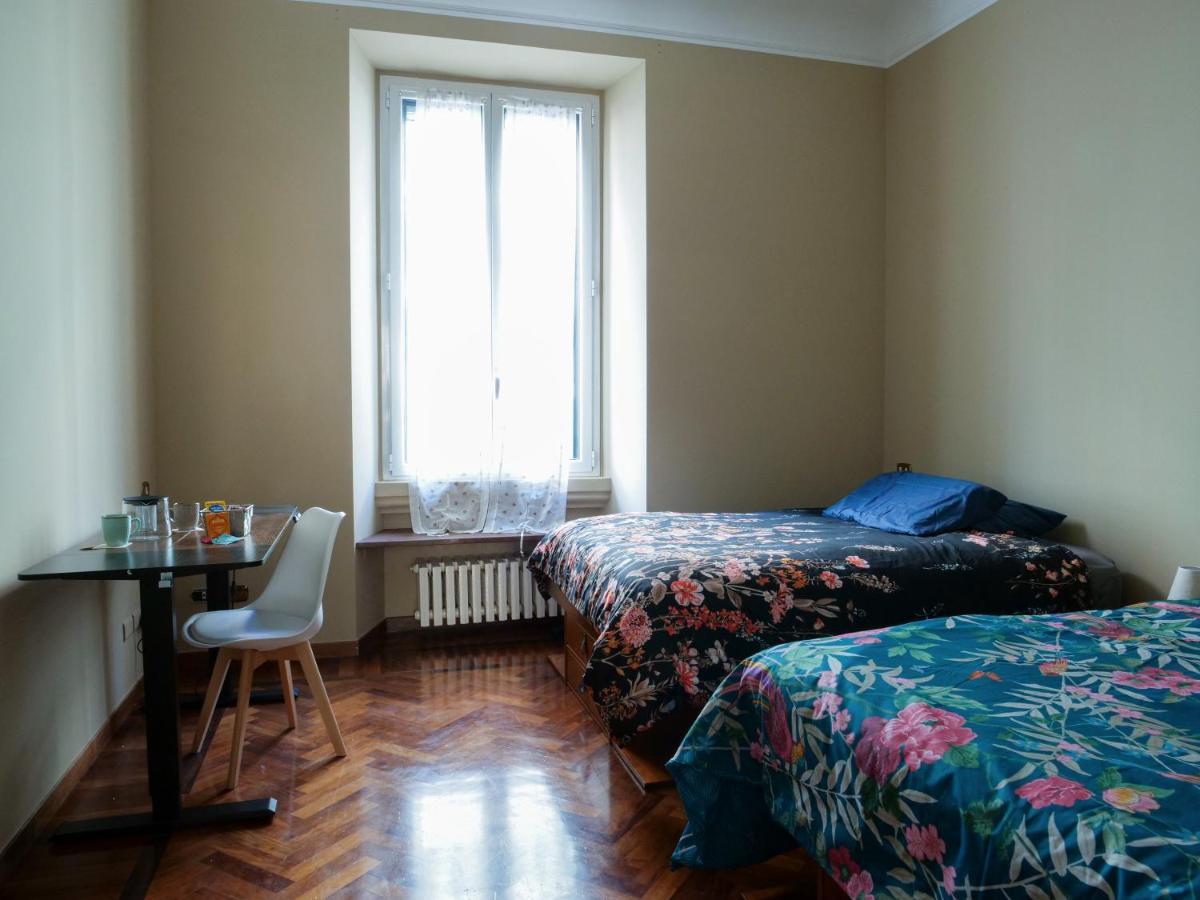 Wonderful Downtown Apartment-Hd Netflix, King-Size Bed, Two Minutes' Walk From Metro Mailand Exterior foto